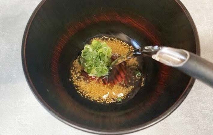 『明石焼き風たこ焼き』を作る写真