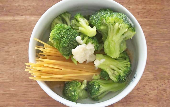 『ブロッコリーソースのパスタ』を作る写真