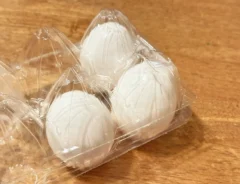 パックに入った卵の写真（撮影：エニママ）