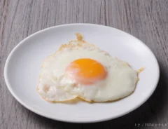 目玉焼きの写真