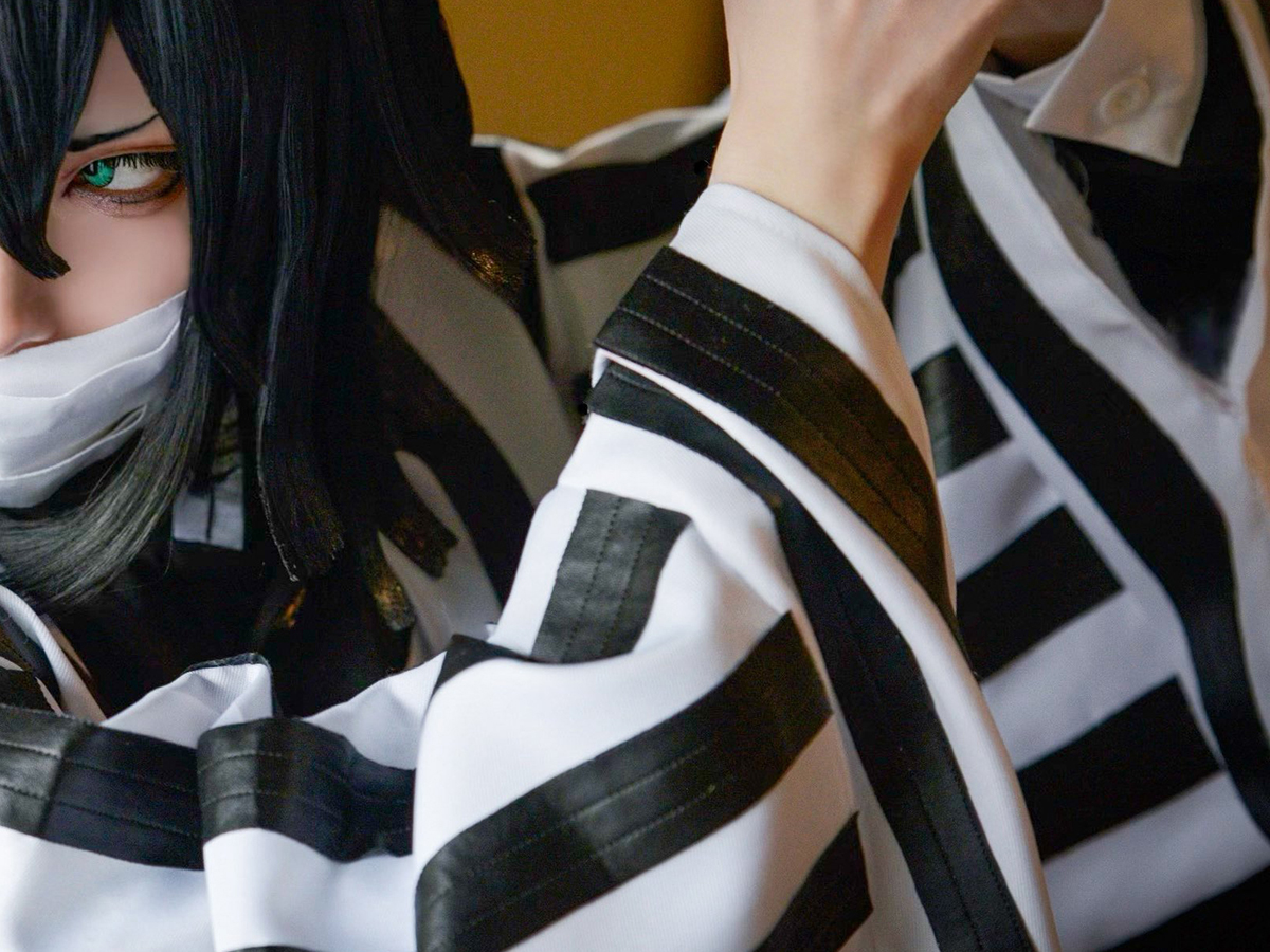 伊黒小芭内のコスプレ