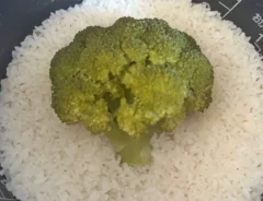 ブロッコリーご飯の写真