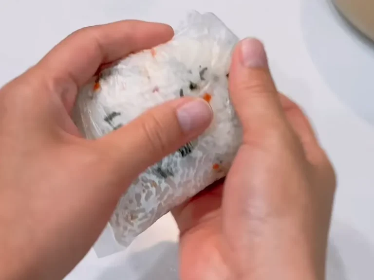 おにぎりの作り方