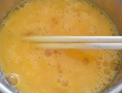 溶き卵の写真