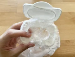ウェットシートの蓋