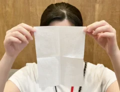 『使い捨て洗顔タオル』の写真（撮影：grape編集部）