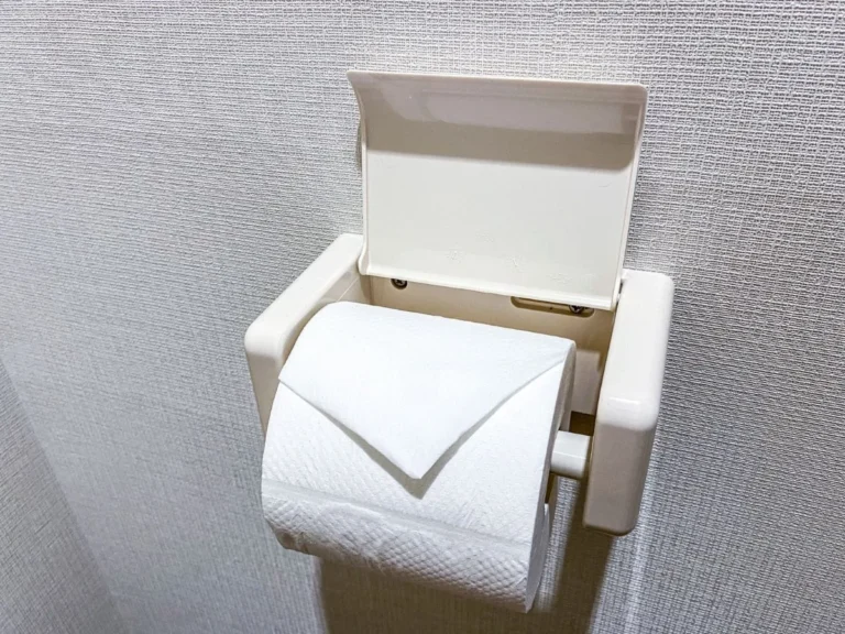 トイレットペーパー