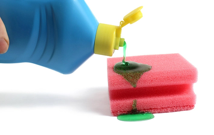 カーシャンプーは『食器用洗剤』で代用できるって本当？