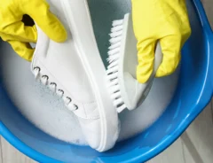 靴洗剤は代用できる？家にあるものを使った靴の洗い方や注意点を紹介