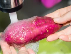さつまいもをおいしく食べるための洗い方とは？皮ごと楽しむレシピも紹介