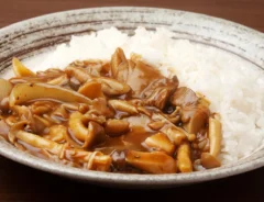 肉なしカレーの代用食材は？選び方と旨味を出す調理のコツをご紹介