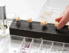 ネイルチップスタンドの代用になるもの4選！注意点や気になる疑問を紹介