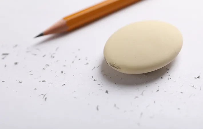 鉛筆の汚れの落とし方に関するよくある疑問と回答