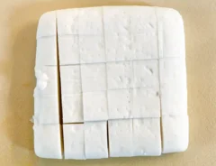 『無限チーズはんぺん』を作る写真（撮影：エニママ）