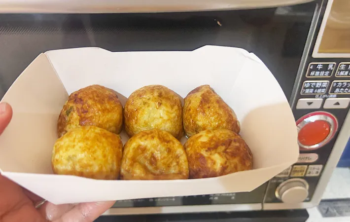 『たこ焼鍋』を作る写真（撮影：エニママ）