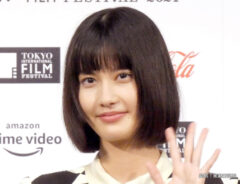 橋本愛さん