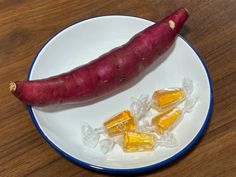 サツマイモと黄金糖の写真(撮影:grape編集部)