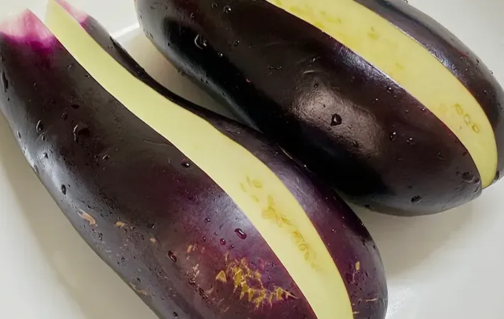 ナスの写真（撮影：grape編集部）