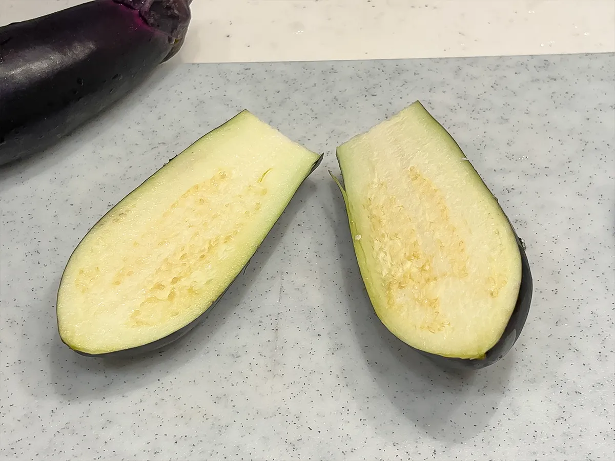 ナスの写真(撮影:grape編集部)