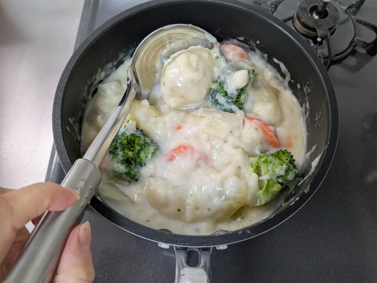 シチューの写真(撮影:grape編集部)