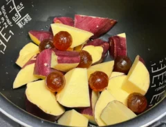 カンロ飴を使った大学芋のレシピ写真（撮影：grape編集部）