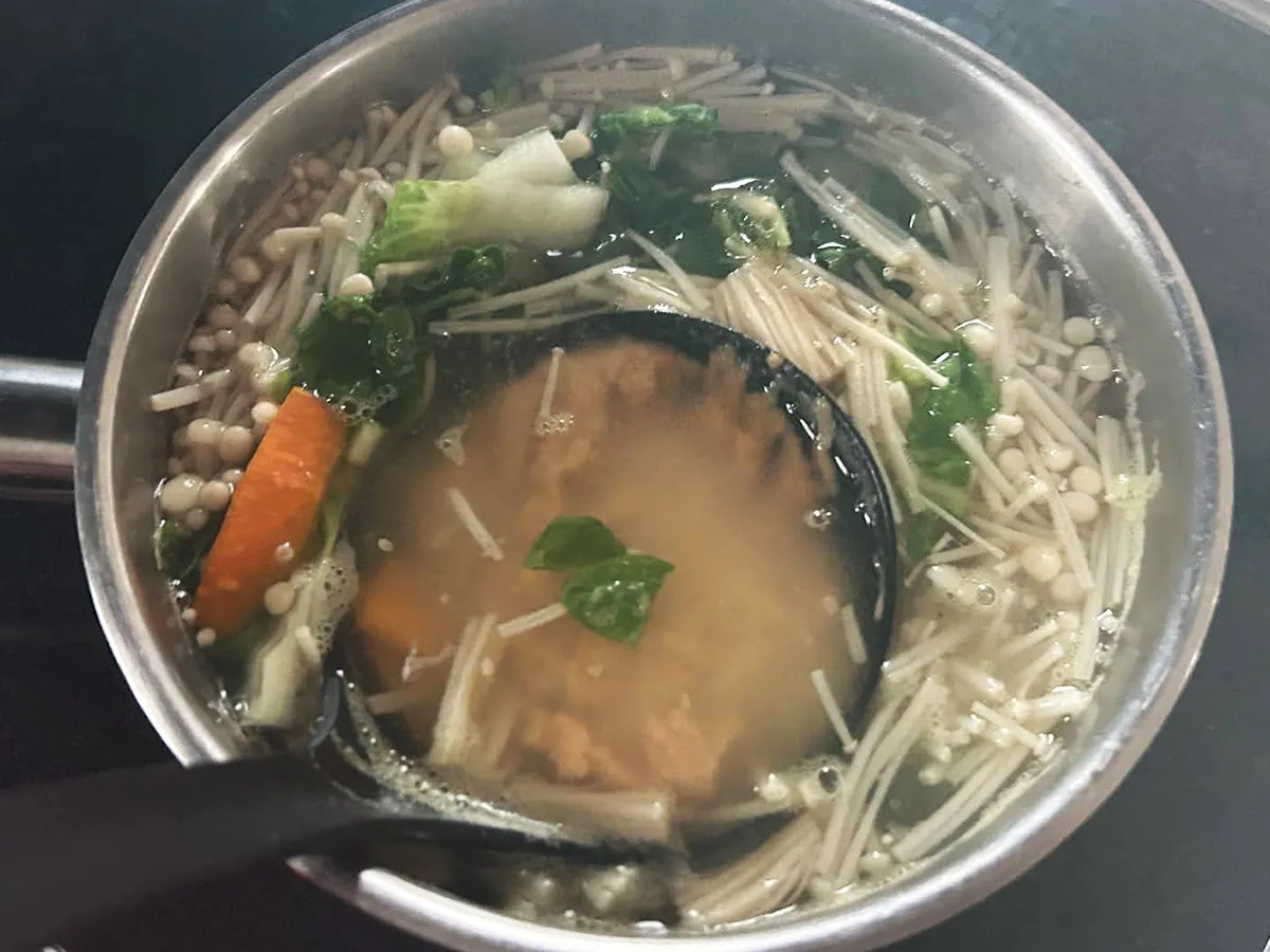 豆乳味噌汁の画像