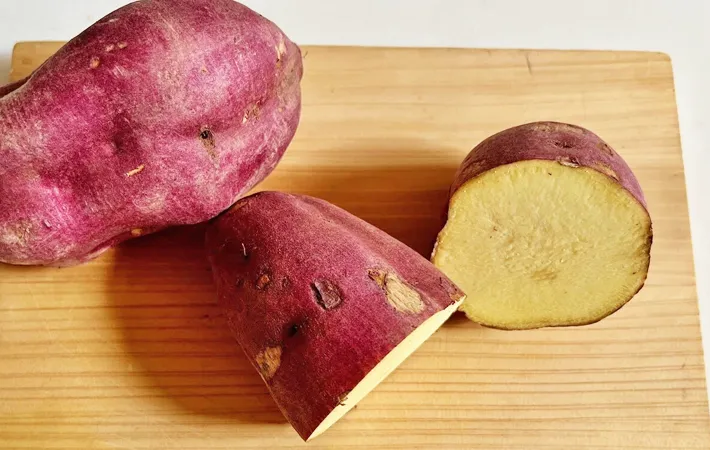 『サツマイモのバター』を作る写真（撮影：エニママ）