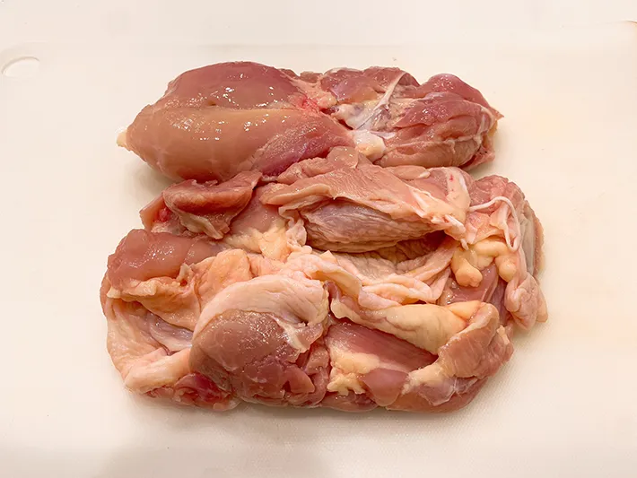 鶏もも肉の写真（撮影：grape編集部）