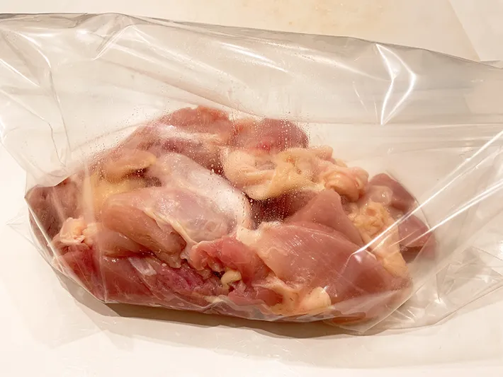 鶏もも肉の写真（撮影：grape編集部）