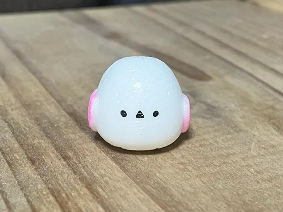 『ぷにっと！シマエナガ バスボール』の写真（撮影：grape編集部）
