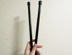 つっぱり棒の写真（撮影：grape編集部）