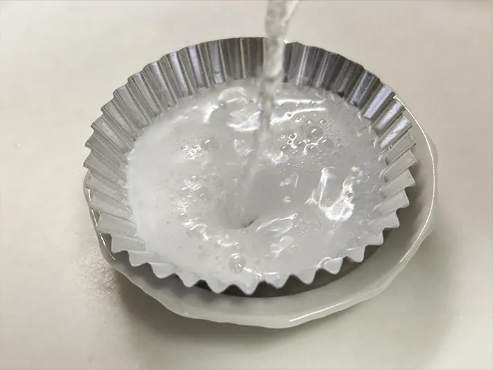 アルミカップの写真（撮影：grape編集部）