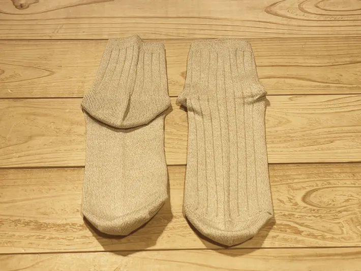 여행에도 유용한 부피를 줄이는 양말 개는 법