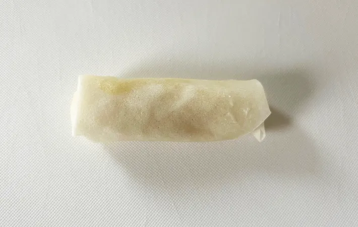 『春巻きスイートポテト』を作る写真（撮影：エニママ）