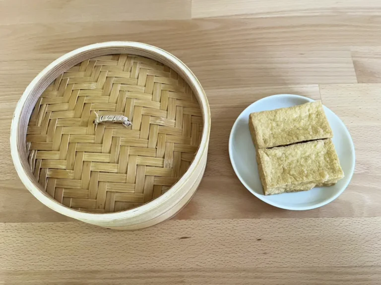 厚揚げとせいろの写真(撮影:grape編集部)