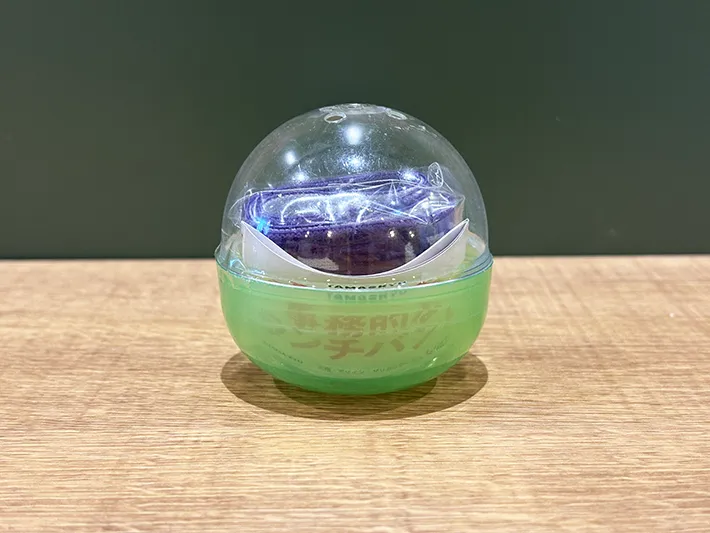 「事務的なランチバンド」の画像（撮影：grape編集部）