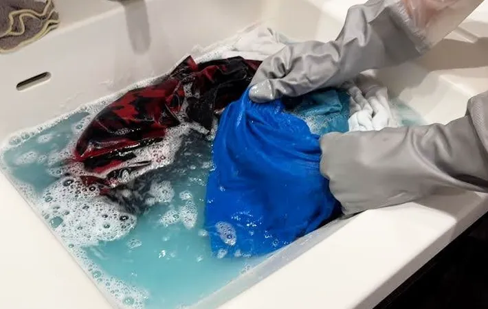 洗濯をする写真