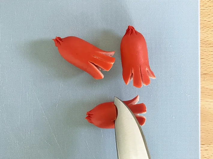 切り込みを入れたウインナーの写真（撮影：grape編集部）