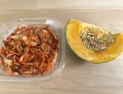 キムチとカボチャの写真（撮影：grape編集部）