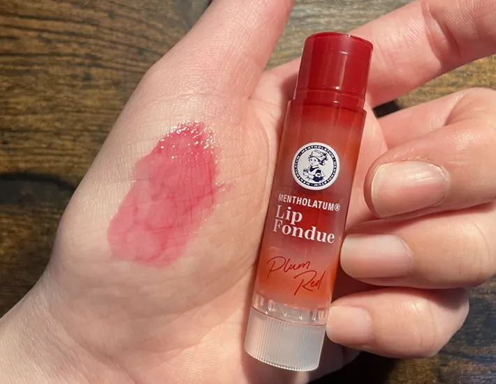 手の平に塗った写真（撮影：grape編集部）