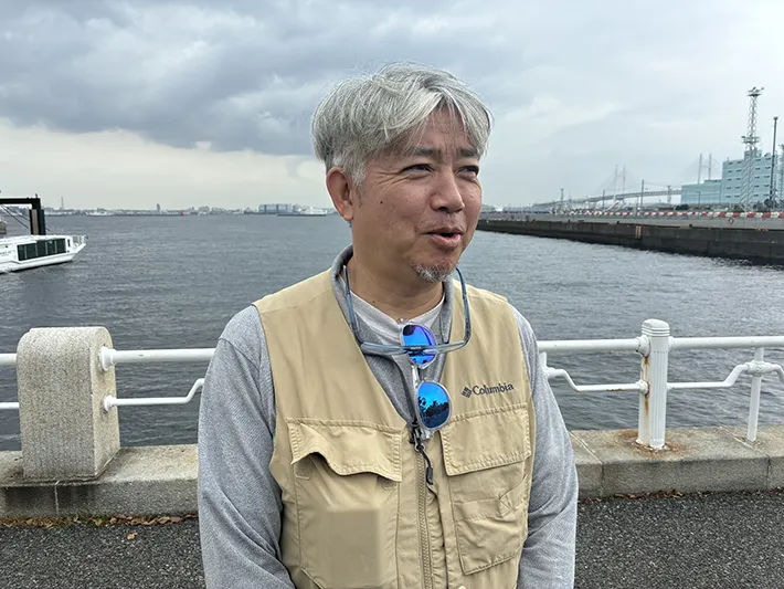インタビューに応じる大久保芳樹さんの写真（撮影：grape編集部）