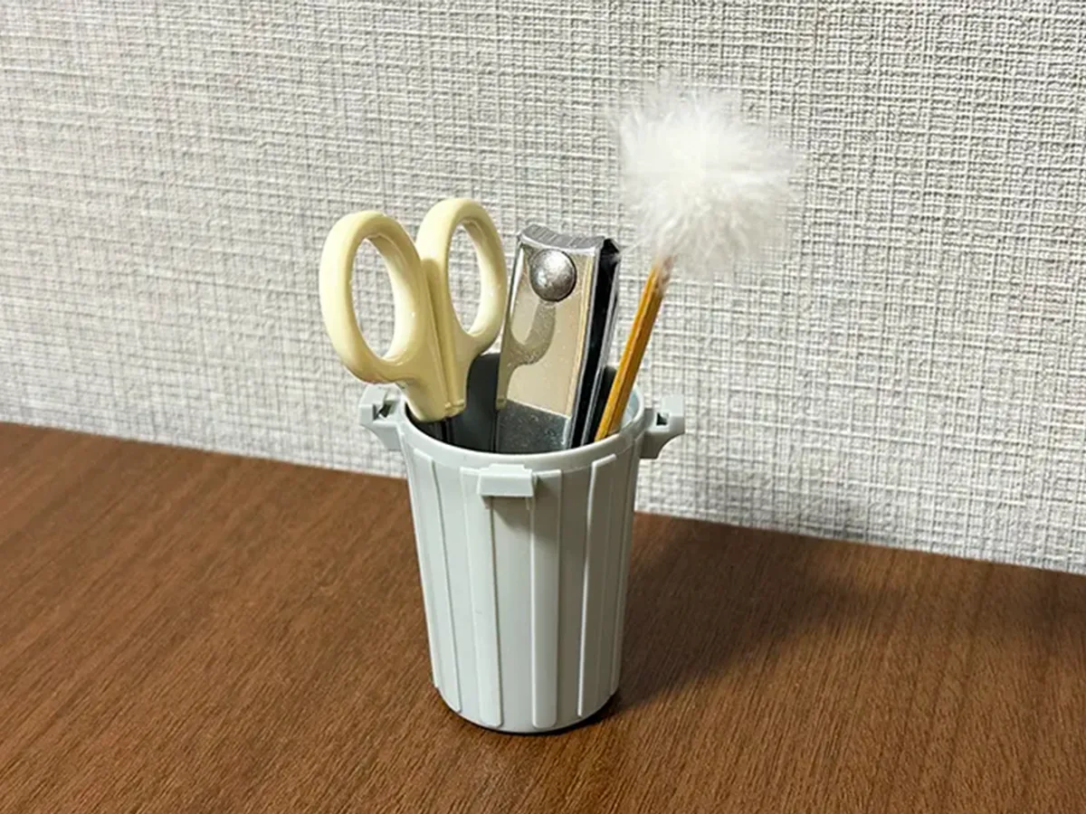 『ミニチュアポリゴミ箱』の画像（撮影：grape編集部）