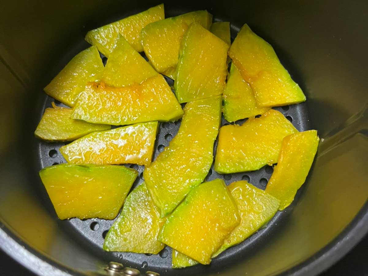 カボチャの素揚げ(撮影:grape編集部)