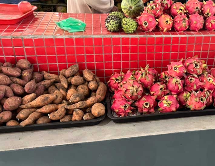 市場の写真（撮影：grape編集部）
