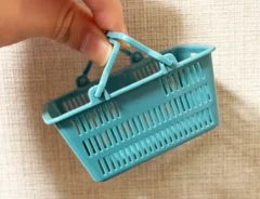『ミニチュア買い物かご』の画像（撮影：grape編集部）