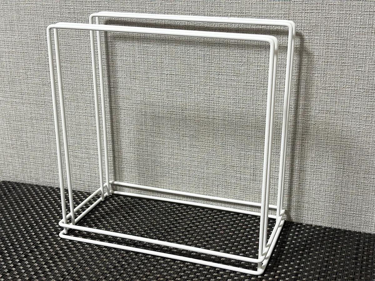 『ワイヤーふきんかけ』の画像（撮影：grape編集部）