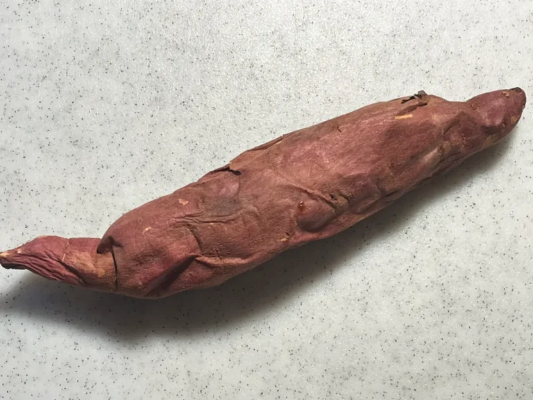 焼き芋の写真(撮影:grape編集部)