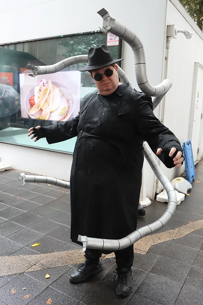 ドクター・オクトパスに扮するイベント参加者の写真（撮影：grape編集部）
