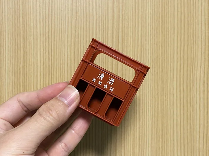 『ミニチュア　一升瓶ケース』の画像
