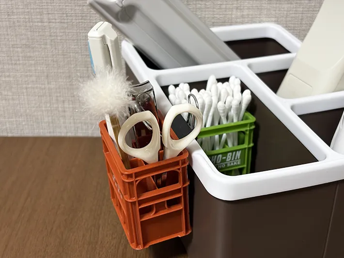 『ミニチュア　一升瓶ケース』の画像